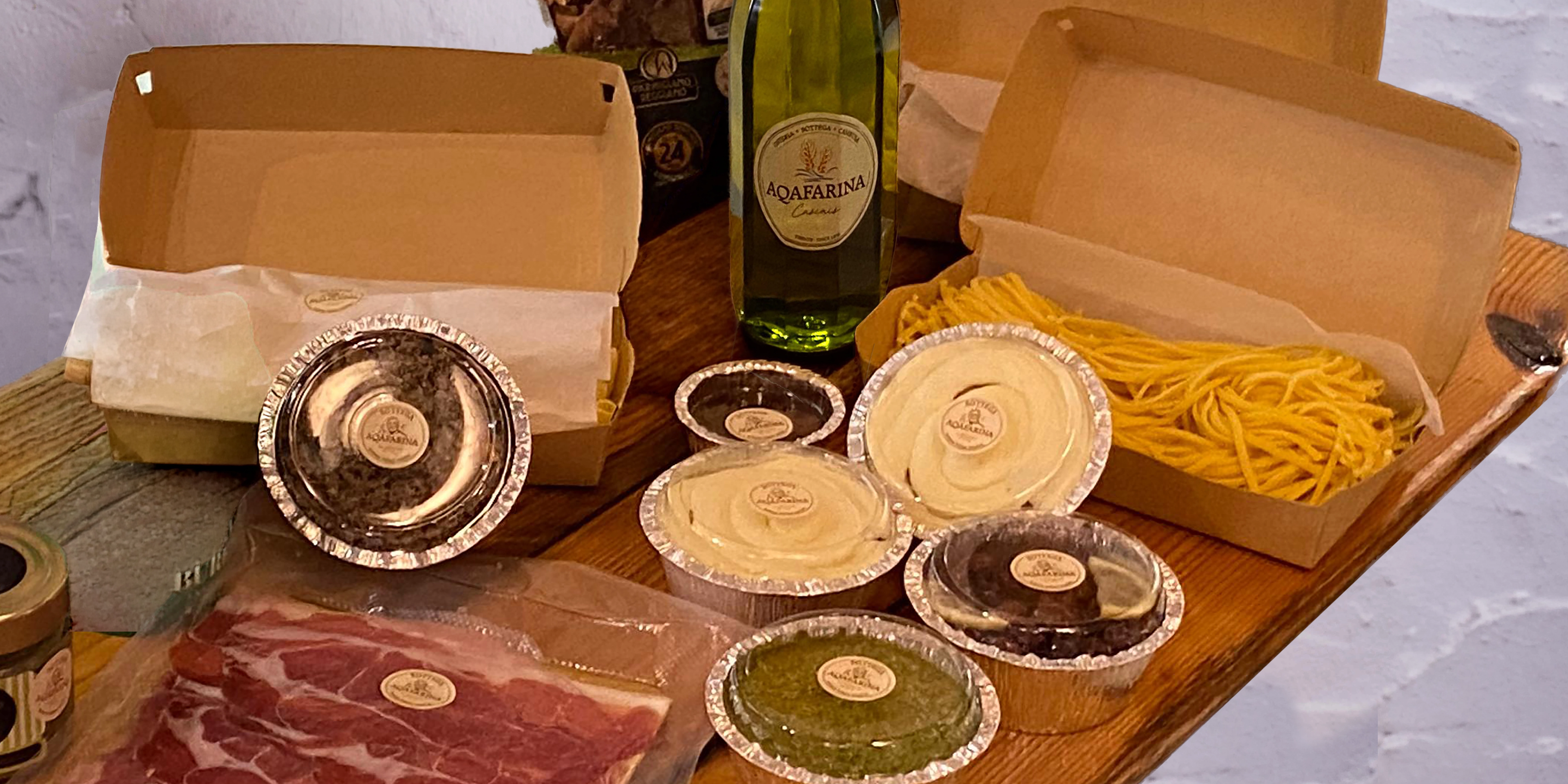 Homemade Italian pasta sauces at Aqafarina Bottega in Cascais