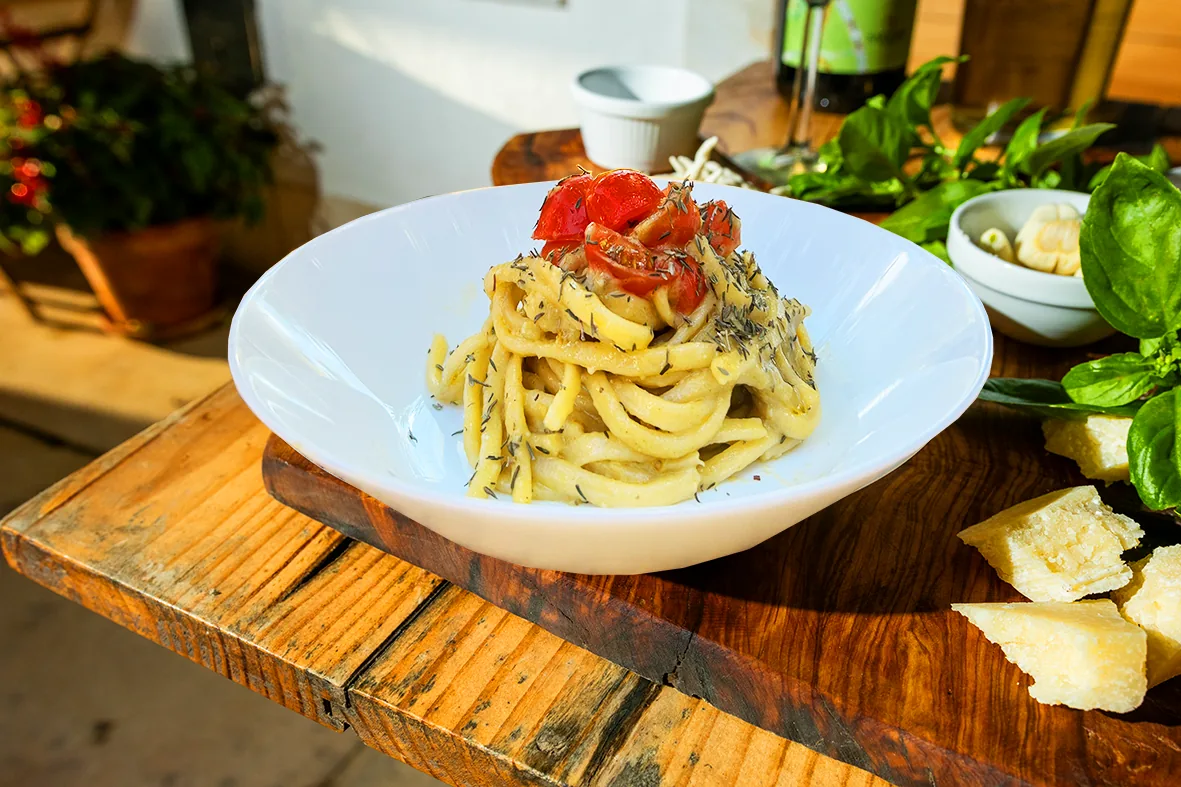 Linguine alla crema di Melanzane BIO at Aqafarina